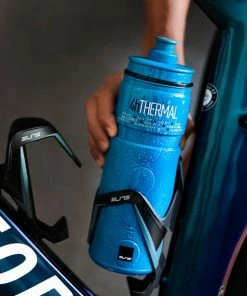 Elite NANO FLY 0-100°C Bouteille Isotherme 500ml -Pas Cher Sacs Magasin EliteNanoFly0 100GradThermoflasche500ml Action2